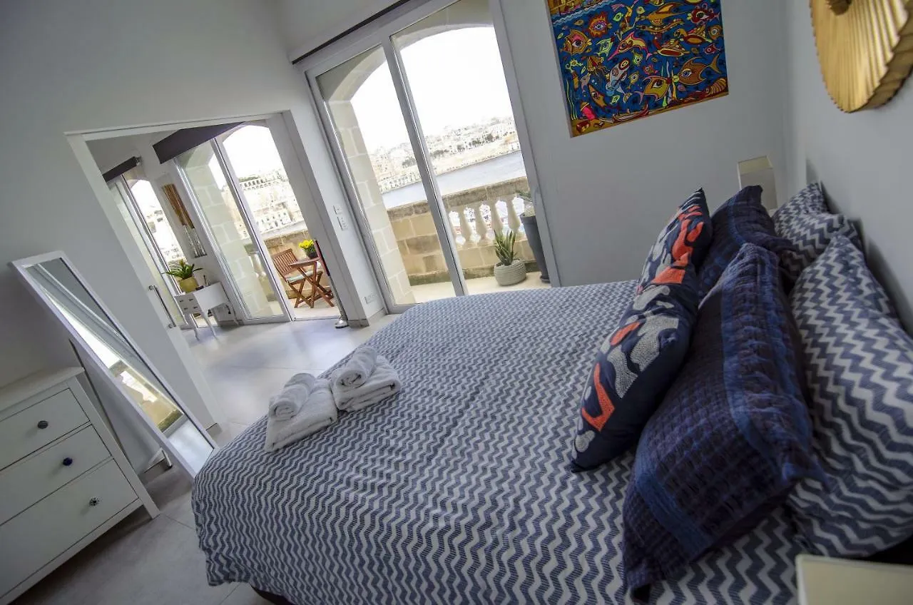 Grand Harbour Vista Apartment Senglea