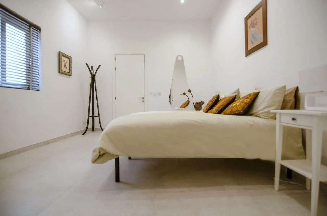 Grand Harbour Vista Apartment Senglea Malta